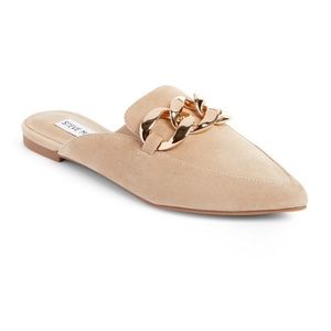 Steve Madden Tan Finn Chain Suede Mules. Size 9.